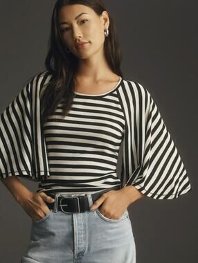 Maeve by Anthropologie Black and Gray Bell-Sleeve Tee - Size - Small